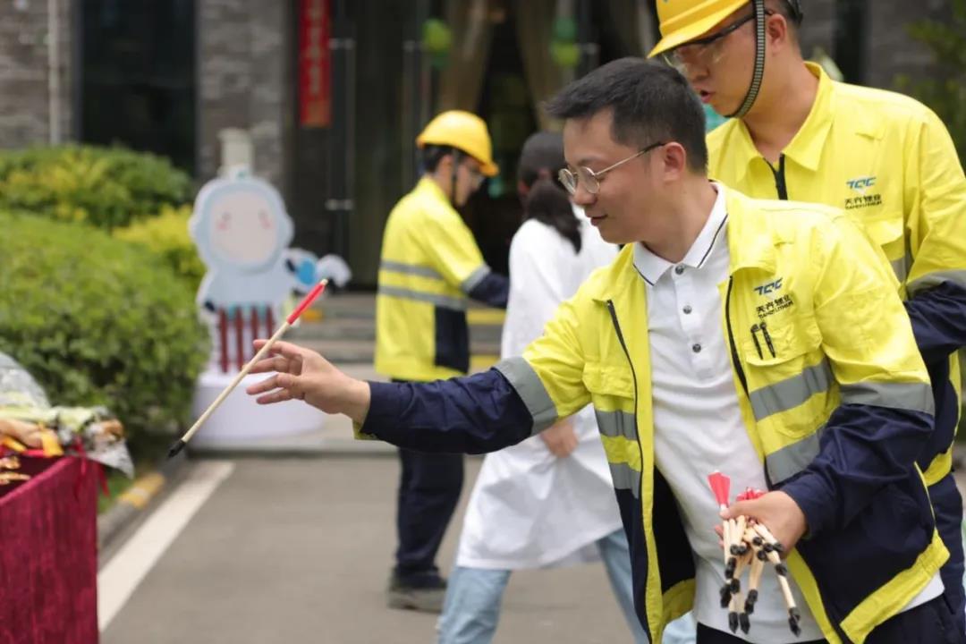 ·Ç·²¹ú¼Ê(ÖйúÇø)-¹Ù·½ÍøÕ¾