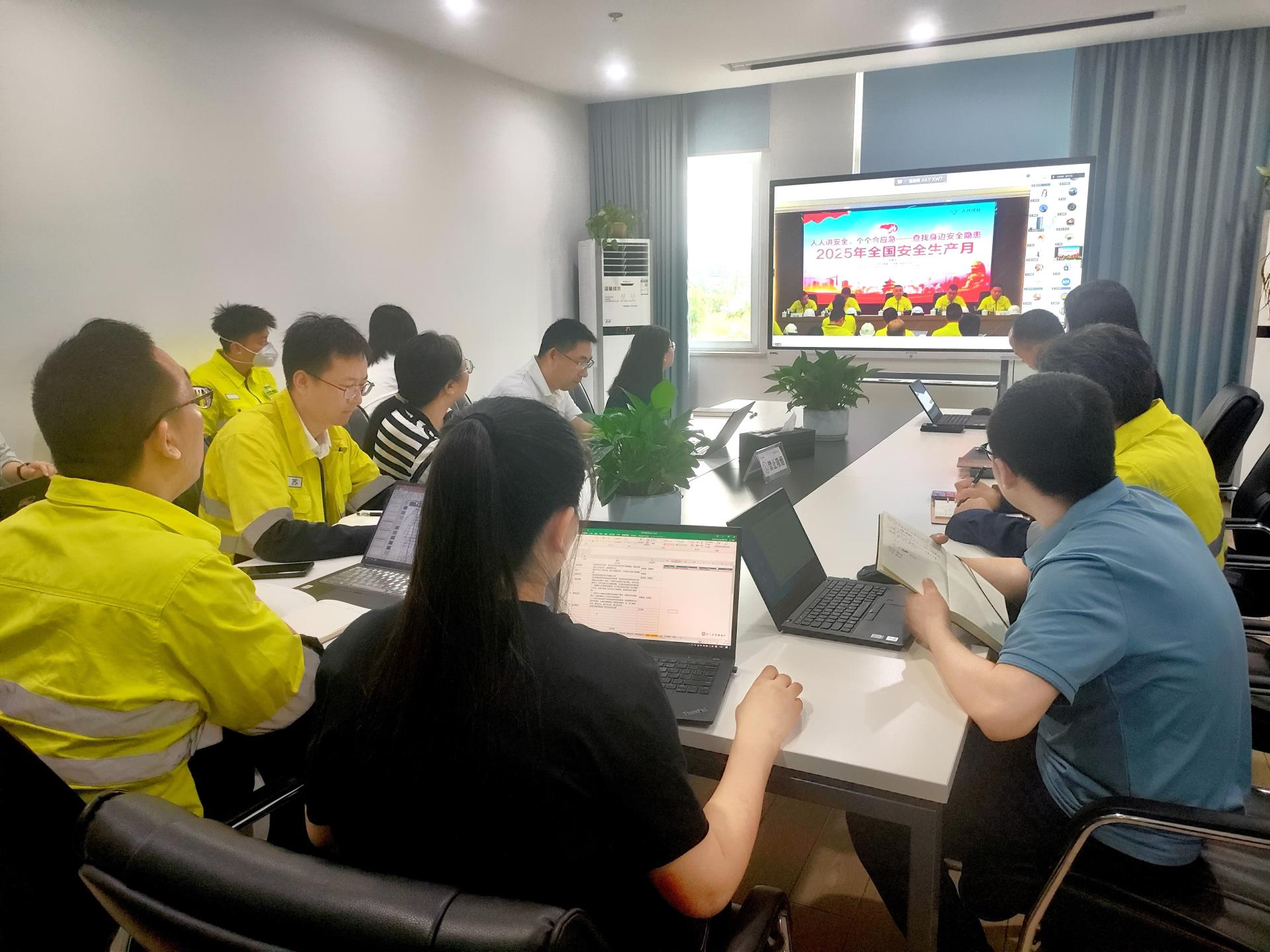 ·Ç·²¹ú¼Ê(ÖйúÇø)-¹Ù·½ÍøÕ¾