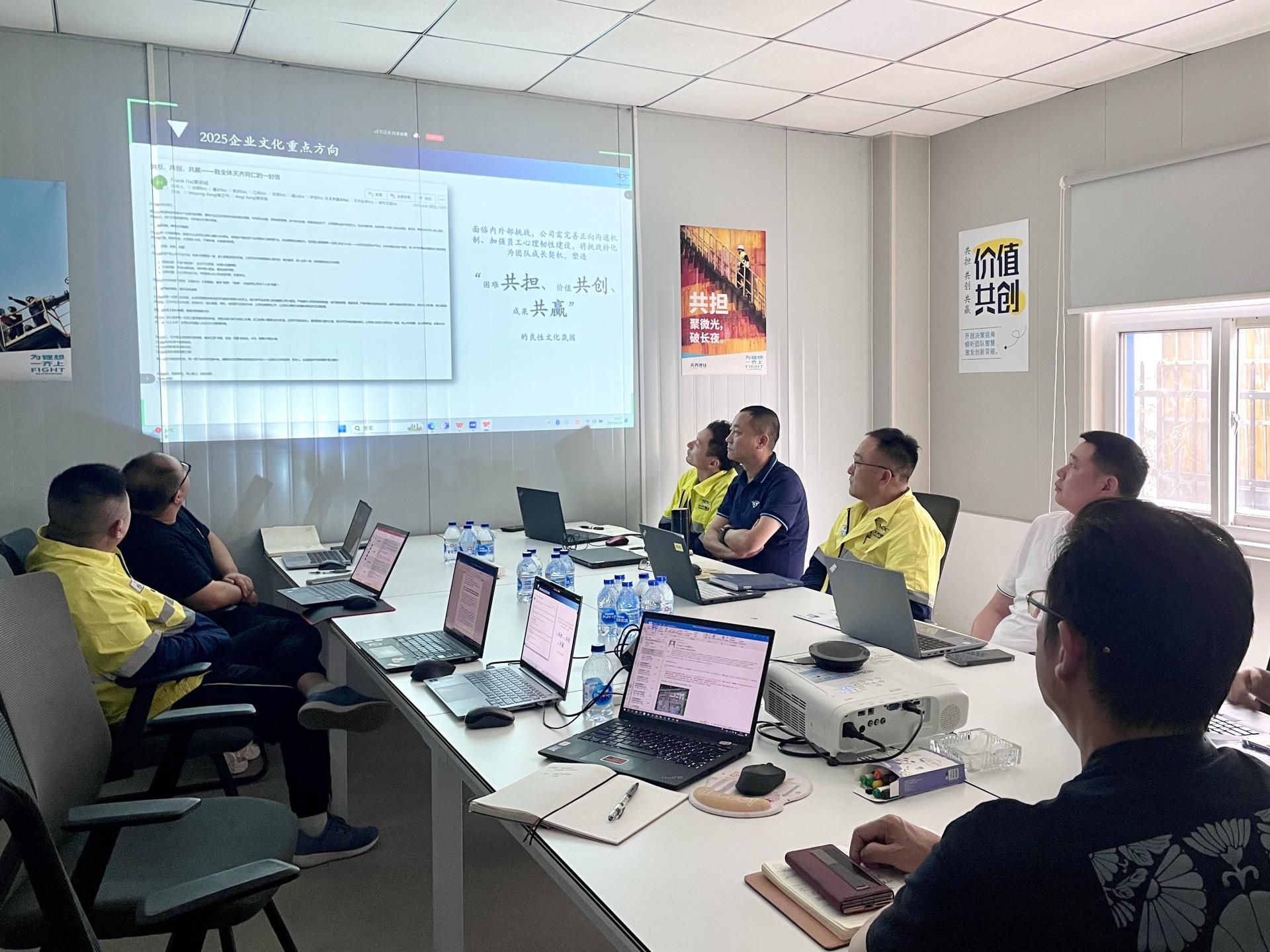 ·Ç·²¹ú¼Ê(ÖйúÇø)-¹Ù·½ÍøÕ¾